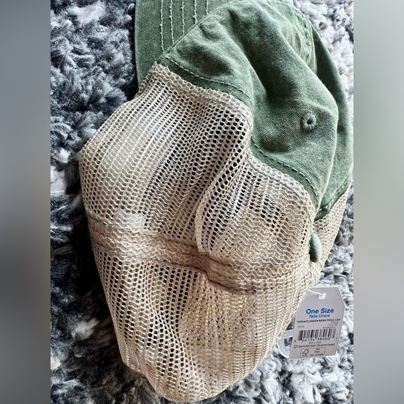 NWT Green Washed Beige Mesh Baseball Hat - Picture 6 of 6